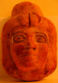 Voorzijde van het mummie masker.