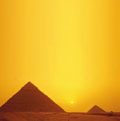 Zonsondergang bij de Piramides.