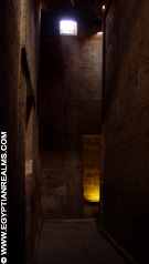 In de Tempel van Edfu.